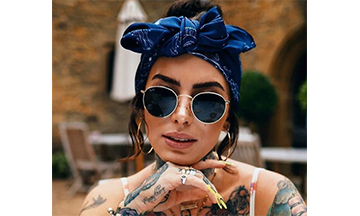 Sammi Jefocate debuts headscarf collection 